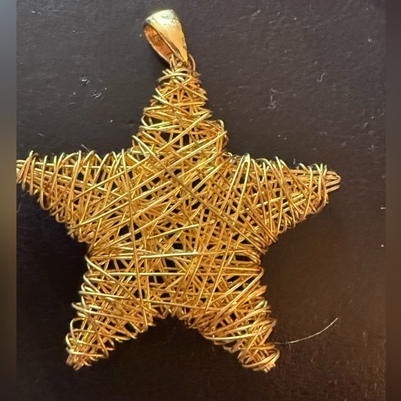 Veronese Italy Gold Over Sterling Silver Wire Wrap Star Charm Pendant - Picture 1 of 3